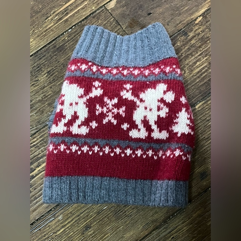EUC Mickey Mouse Sweater Red Gry XS